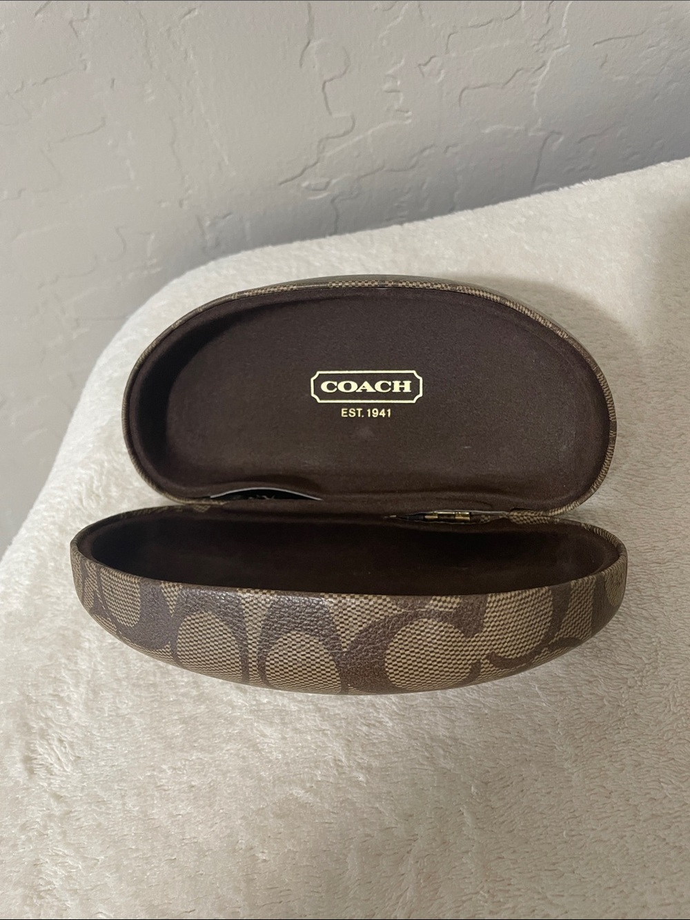 GUC-Coach Blake 61MM Sunglasses in Light Brown-Comes with Case - Picture 14 of 15